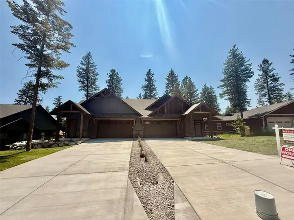 593 Grayling Road, Lakeside, MT 59922