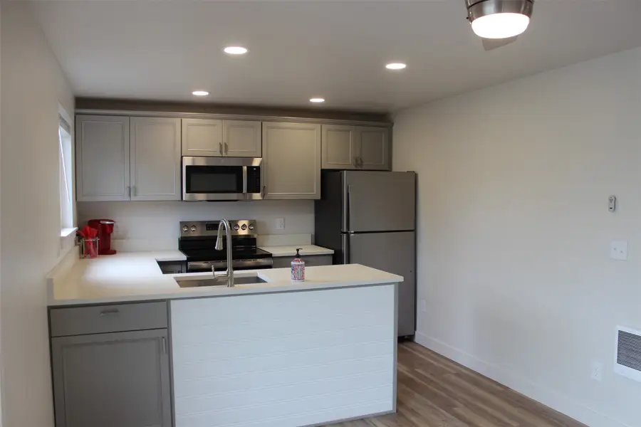 908 2nd Street W #6, Polson, MT 59860 - Image #2