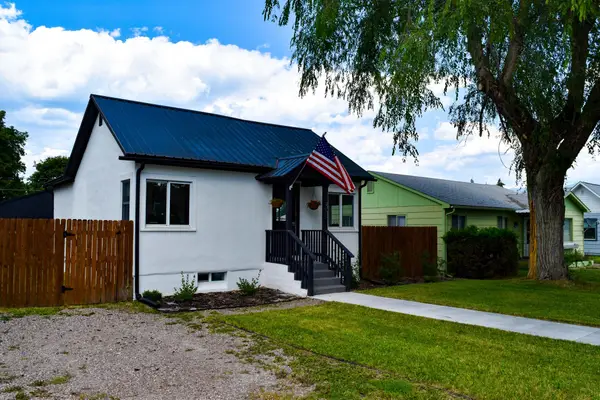 803 5th Avenue E, Polson, MT 59860