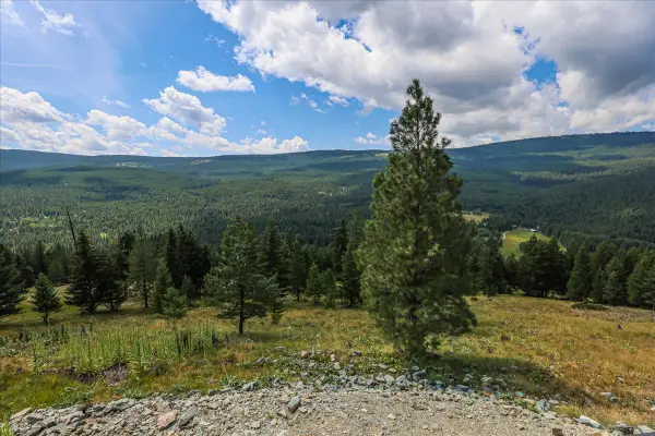 1675 Virginia Hill Road, Rexford, MT 59930