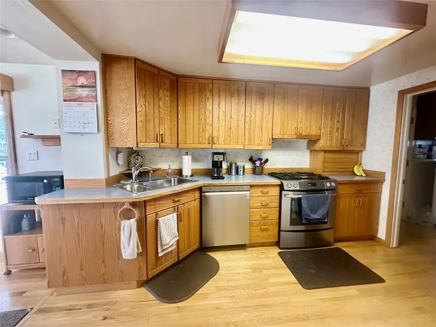 1516 5th Avenue Sw, Great Falls, MT 59404 - Image #2