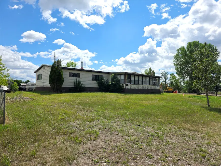 407 5th Avenue Sw, Choteau, MT 59422 - Image #2