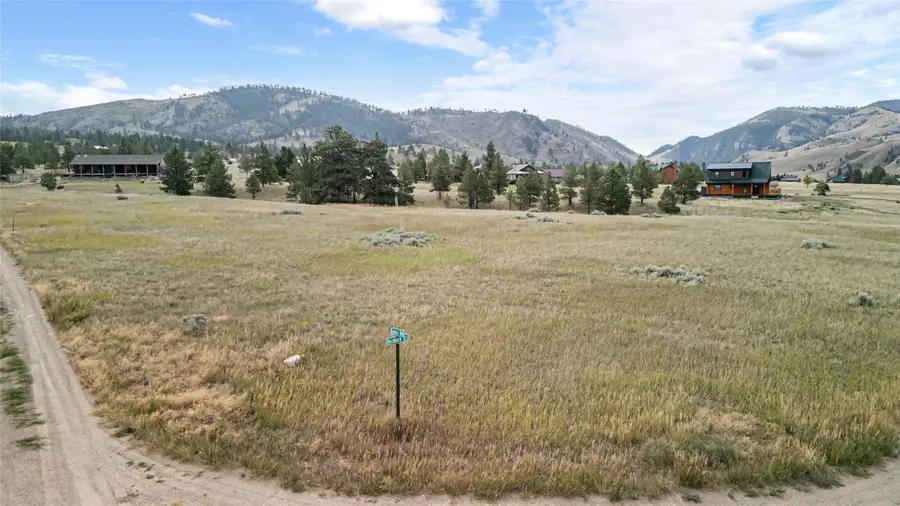 8525 Backburn Drive, Helena, MT 59602 - Image #2