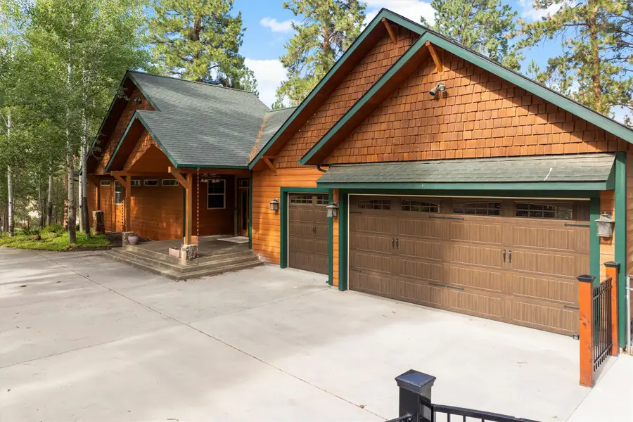 215 Peekaboo Trail, Hamilton, MT 59840 - Image #2