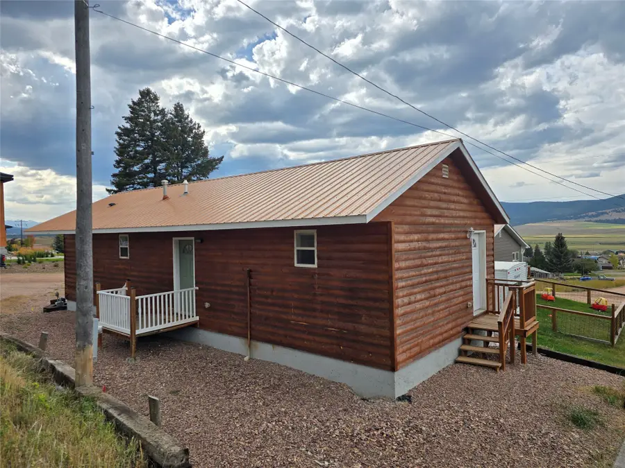 131 W Carter Avenue, Philipsburg, MT 59858 - Image #3