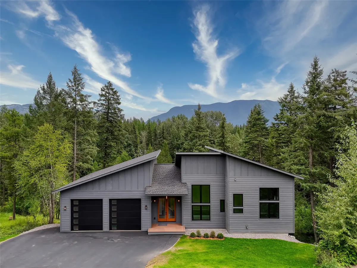 277 Gleneagles Trail, Columbia Falls, MT 59912 - Image #1