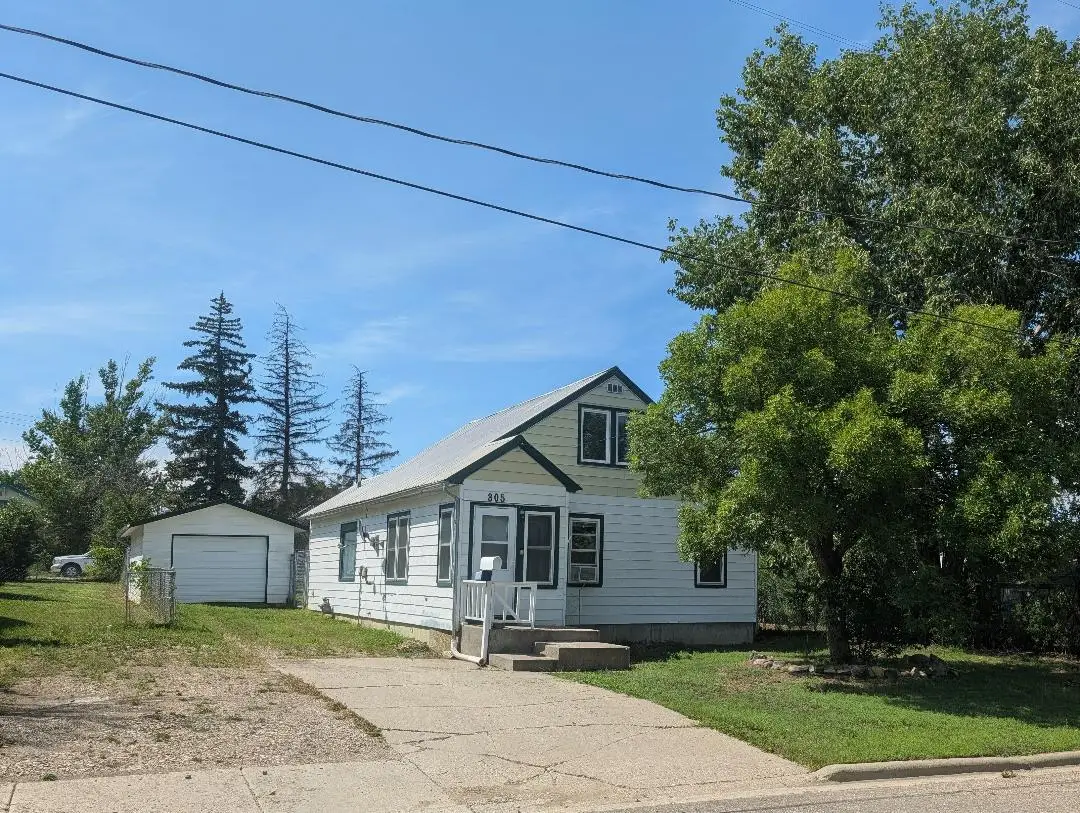 305 8th Avenue N, Shelby, MT 59474 - Image #1