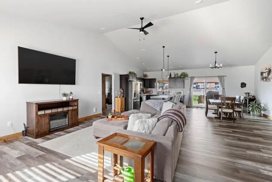 405 Sheffield Court, Cascade, MT 59421 - Image #3