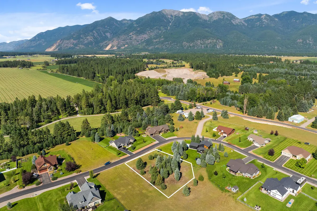 322 Spruce Meadows Loop, Kalispell, MT 59901 - Image #1