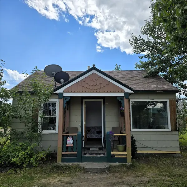 185 Blackfoot Avenue, East Glacier Park, MT 59434