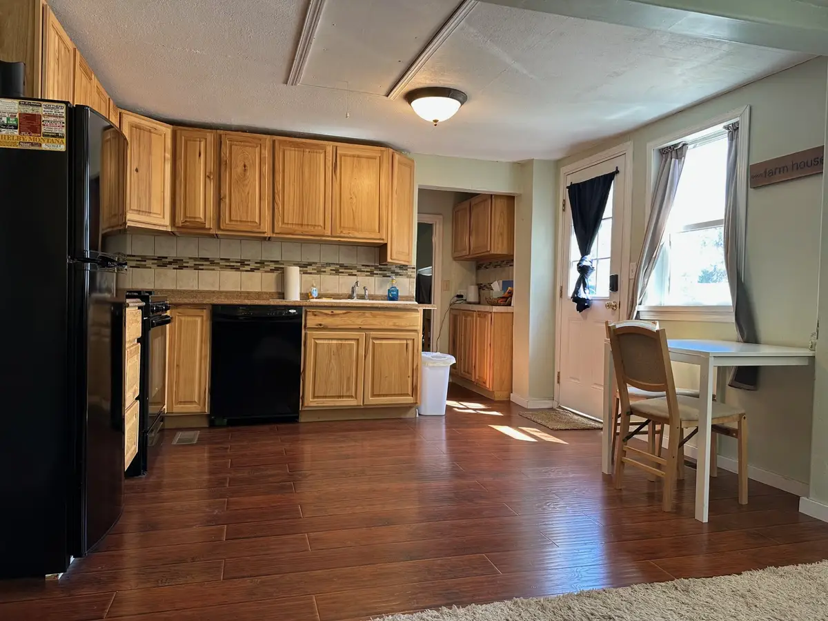 256 1st Avenue Se, Shelby, MT 59474 - Image #1