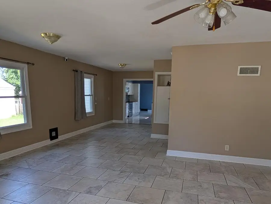 820 Marias Avenue, Shelby, MT 59474 - Image #2