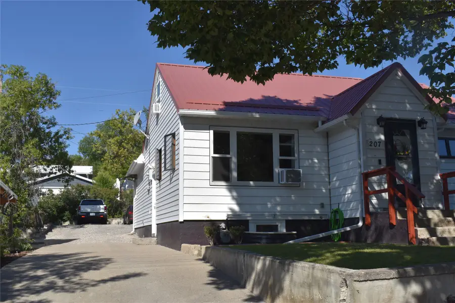 207 9th Avenue S, Shelby, MT 59474 - Image #2