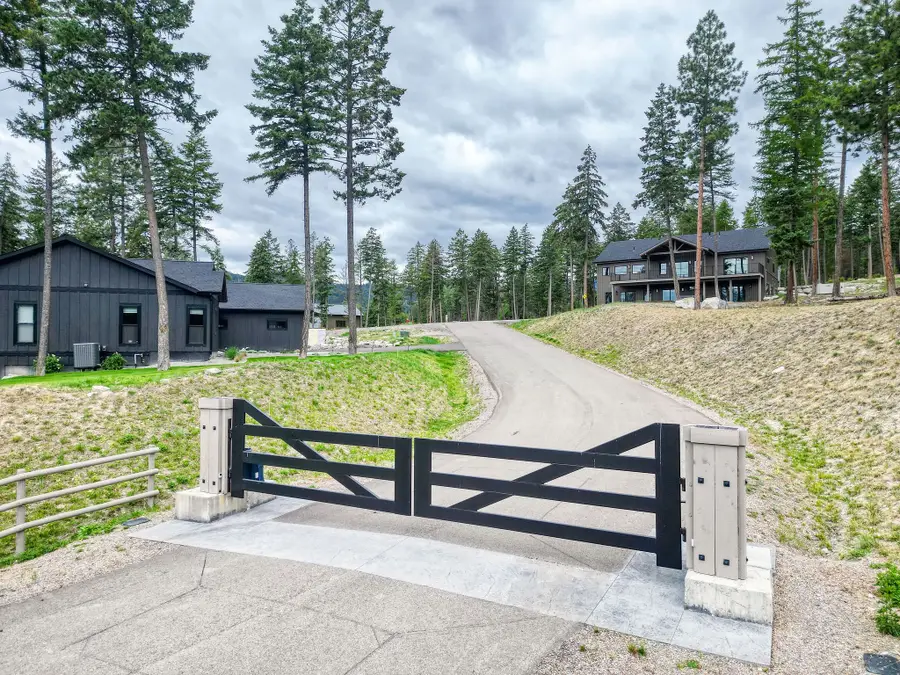 177 Blacktail Loop, Lakeside, MT 59922 - Image #3