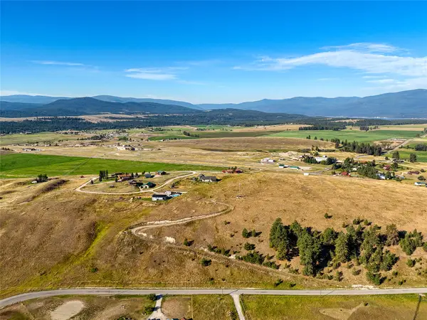 1151 Lindsay Road, Eureka, MT 59917