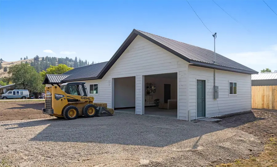 301 S Boyer Street, Plains, MT 59859 - Image #2