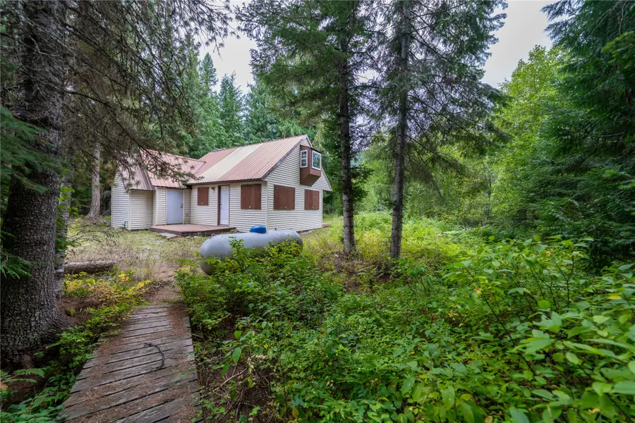 115 Thornton Lane, Yaak, MT 59935 - Image #2