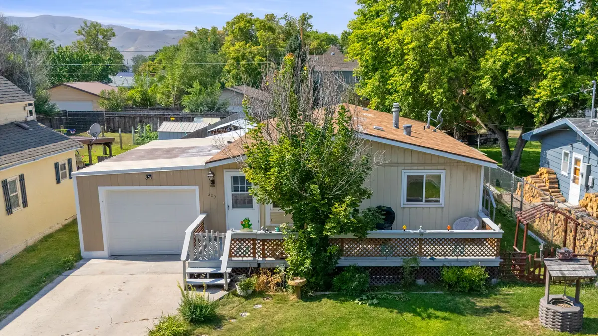209 N Cherry Street, Townsend, MT 59644 - Image #1