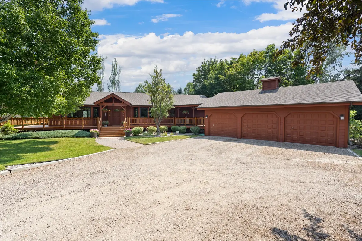 590 Country Way N, Kalispell, MT 59901 - Image #1