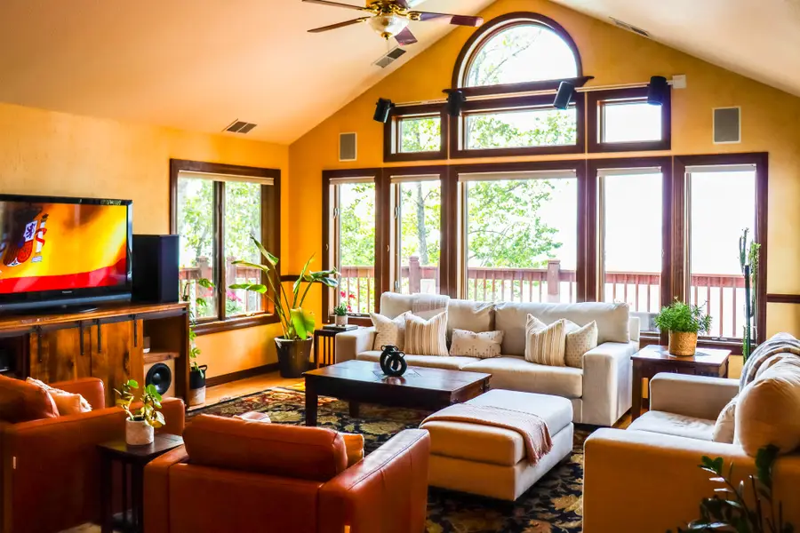 33233 and 8031 Mt Highway 35, Polson, MT 59860 - Image #2