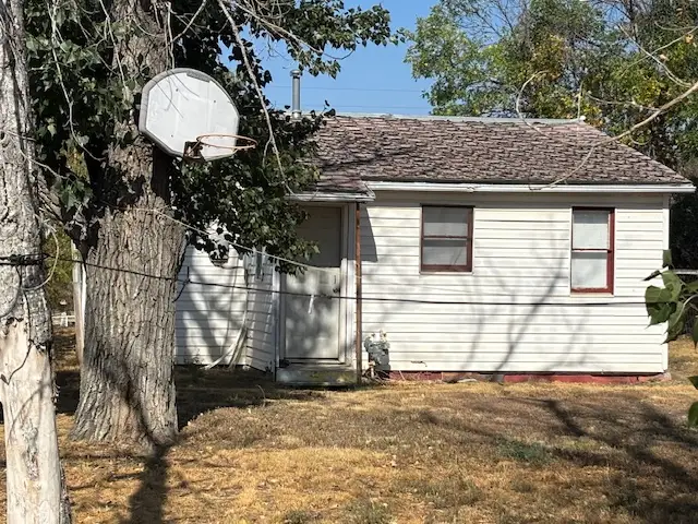 237 2nd Avenue Sw, Cut Bank, MT 59427 - Image #3