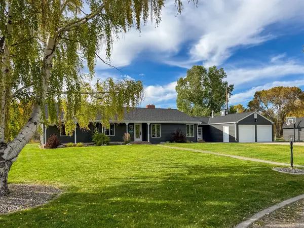 232 9th Avenue Sw, Choteau, MT 59422