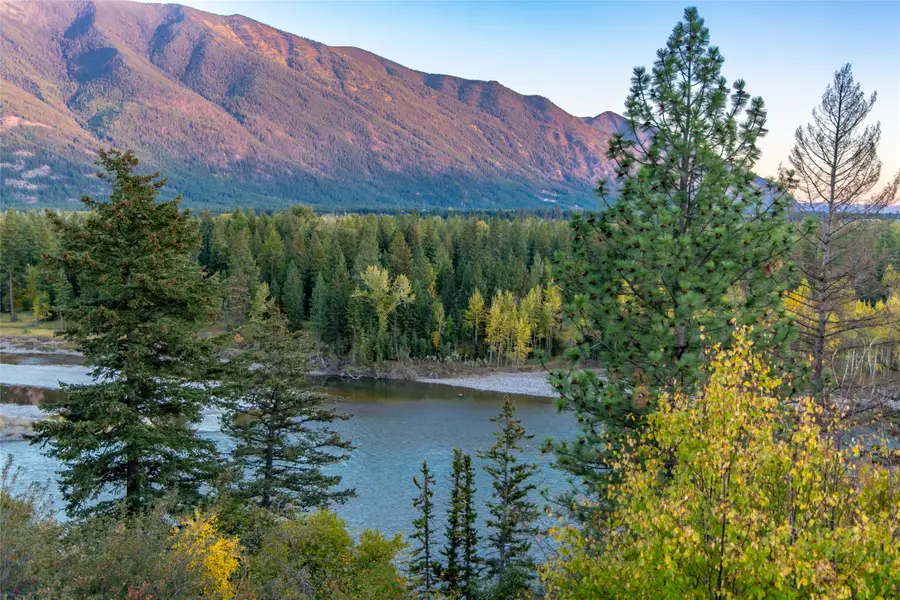 943 Frontage Road, Columbia Falls, MT 59912 - Image #3