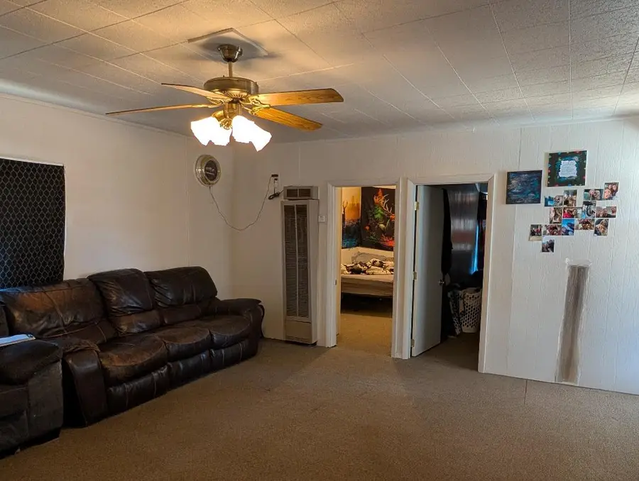301 1st Street Se, Shelby, MT 59474 - Image #2