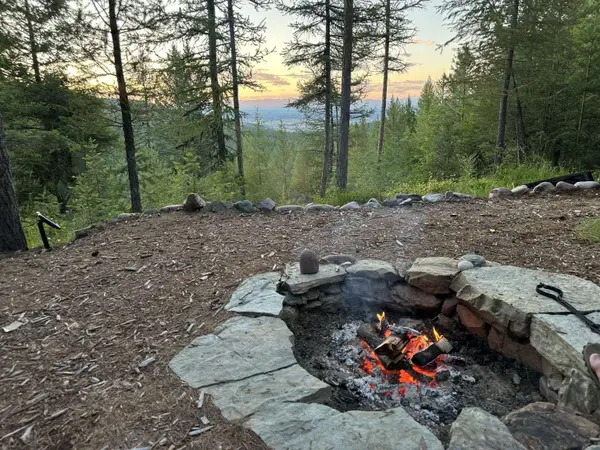 436 Buffalo Lane, Somers, MT 59932