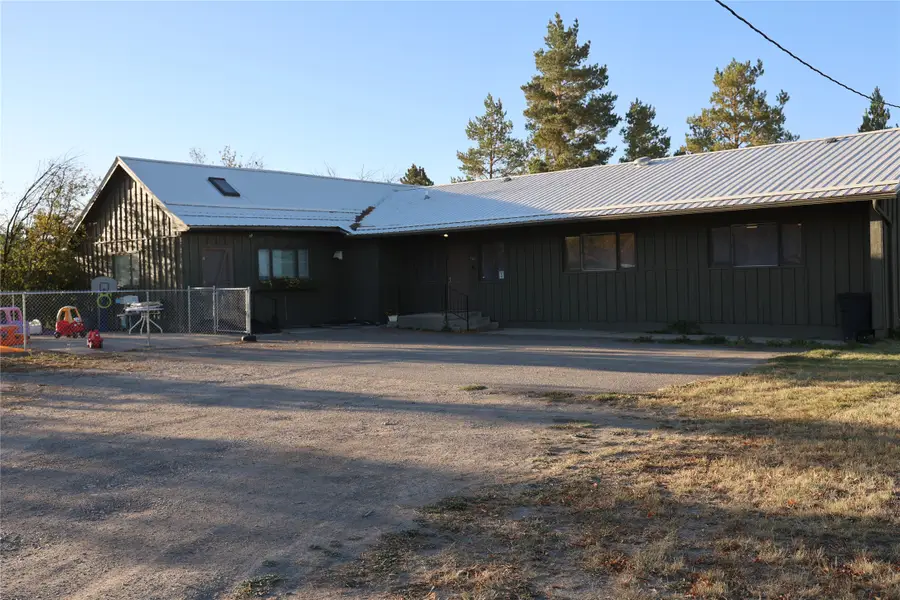 507 Teton Avenue, Valier, MT 59486 - Image #3