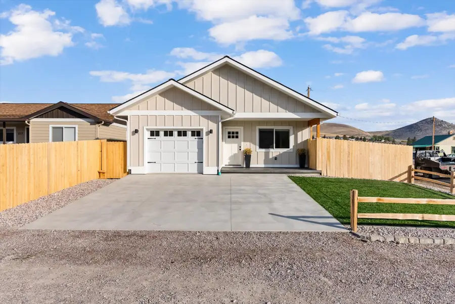 219 3rd Avenue Ne, Hot Springs, MT 59845 - Image #2