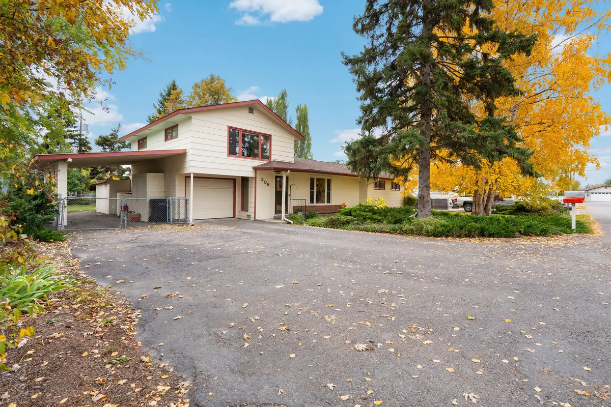 206 Forest Drive, Kalispell, MT 59901 - Image #1