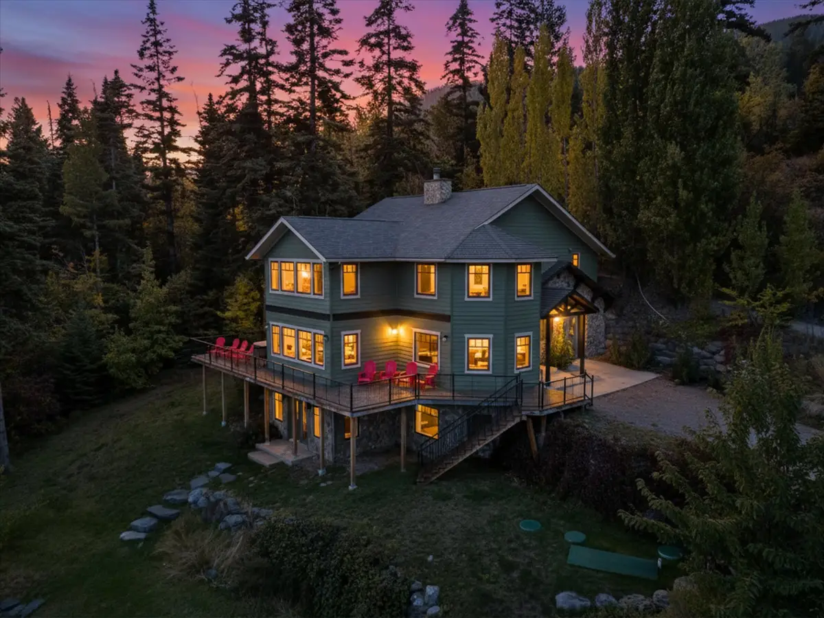 19571 Mt Highway 35, Bigfork, MT 59911 - Image #1