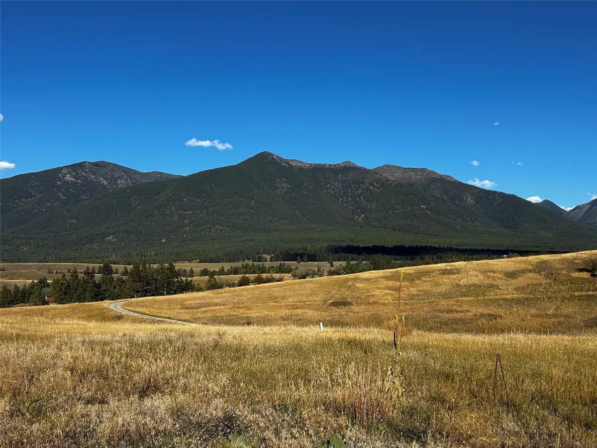 172 Grassy Loop, Eureka, MT 59917 - Image #1
