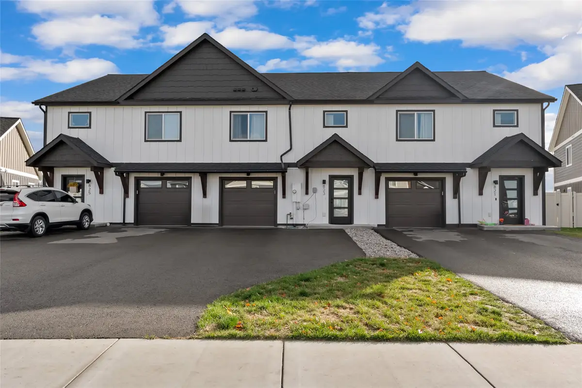 823 Lake Francis Drive, Kalispell, MT 59901 - Image #1