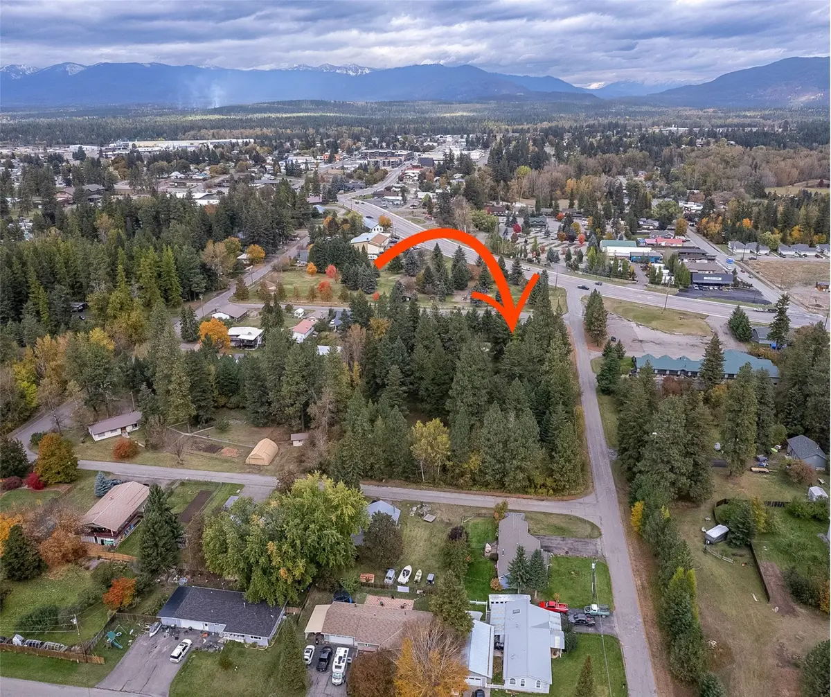 1327 1st Avenue E, Columbia Falls, MT 59912 - Image #1