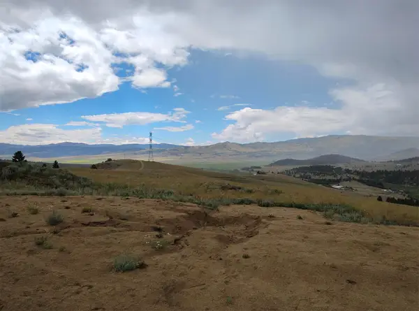 75 Foothill Road, Boulder, MT 59632