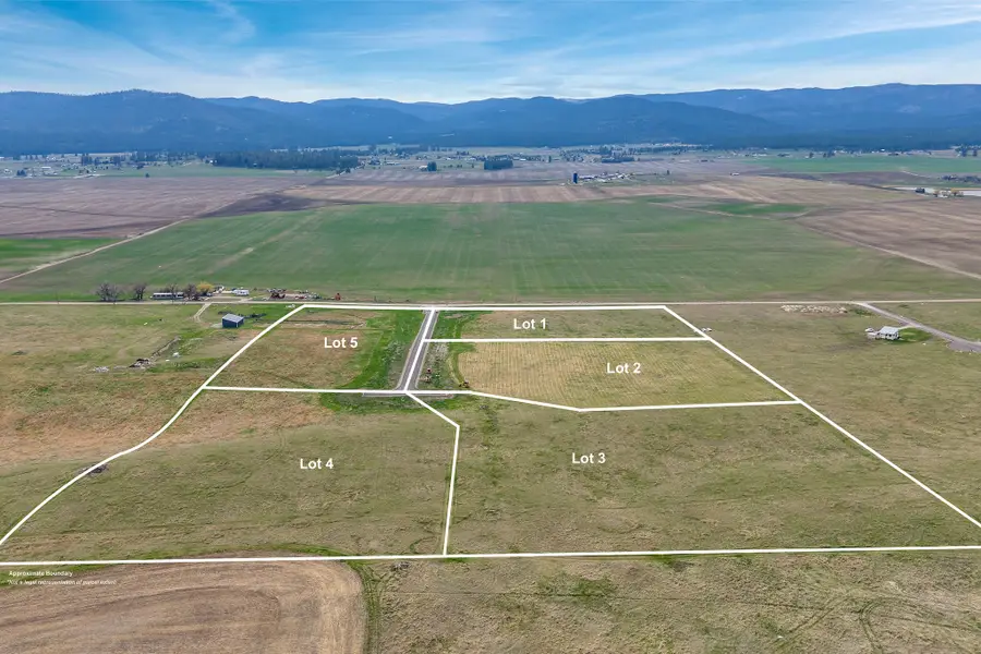 135 Blue Moon Court, Kalispell, MT 59901 - Image #2