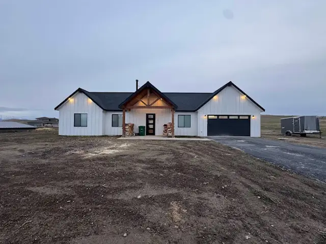 34111 Stone Wall Drive, Polson, MT 59860 - Image #1