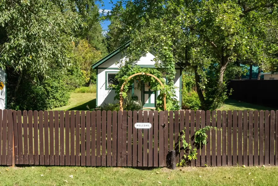 751 1st Avenue Nw, Hungry Horse, MT 59919 - Image #2