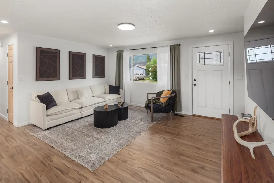 580 6th Avenue, Columbia Falls, MT 59912 - Image #3