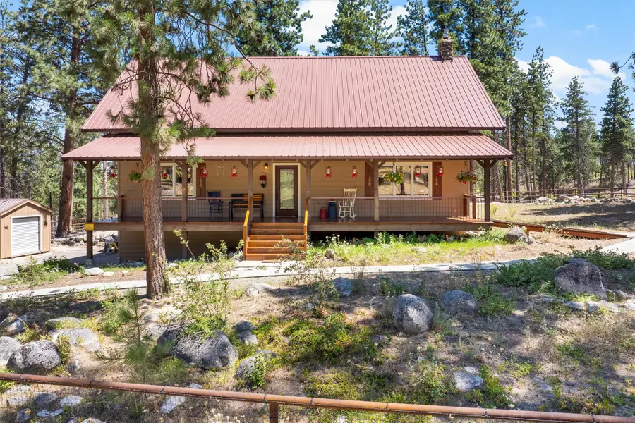 439 Roaring Lion Road, Hamilton, MT 59840 - Image #2