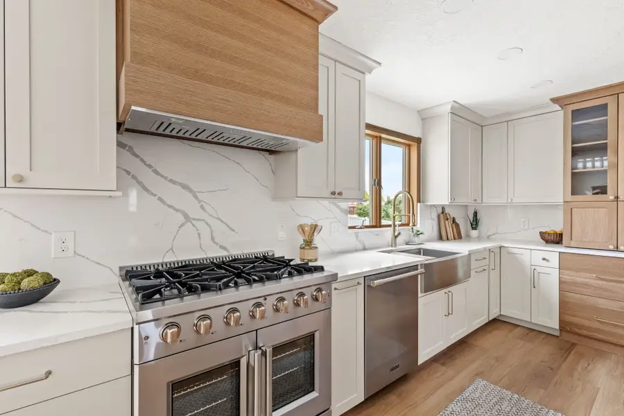 1905 Centennial Drive, Great Falls, MT 59404 - Image #2