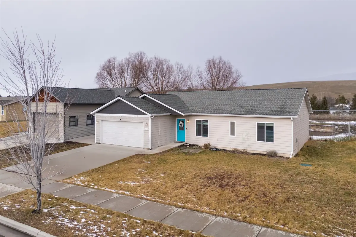 8729 Snapdragon Drive, Missoula, MT 59808 - Image #1
