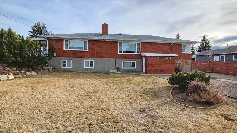 308 9th Avenue Se, Cut Bank, MT 59427 - Image #3