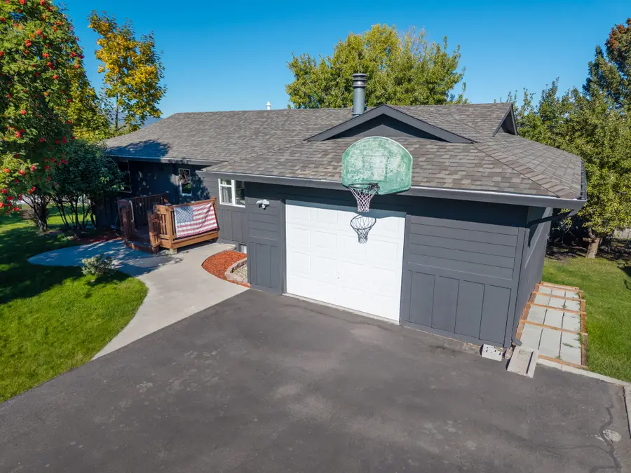 5601 Skyview Drive, Missoula, MT 59803 - Image #2