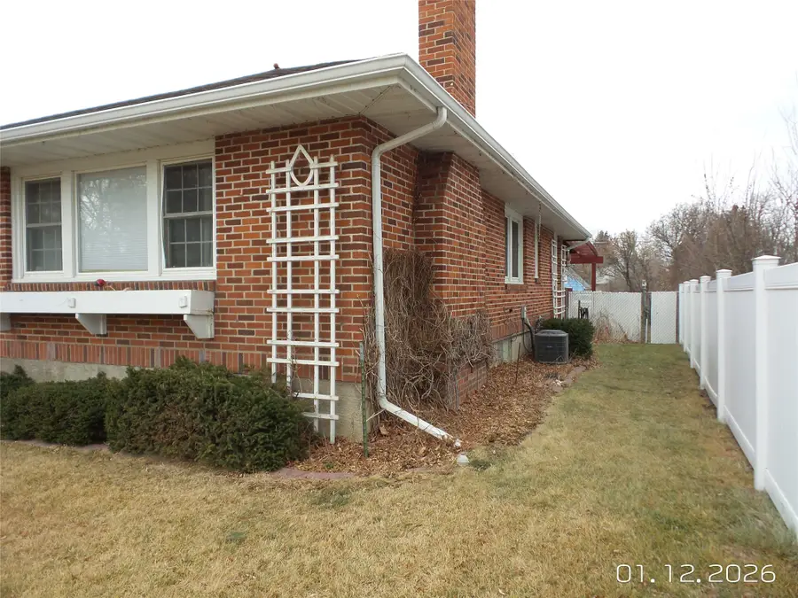 1911 4th Avenue N, Great Falls, MT 59401 - #2