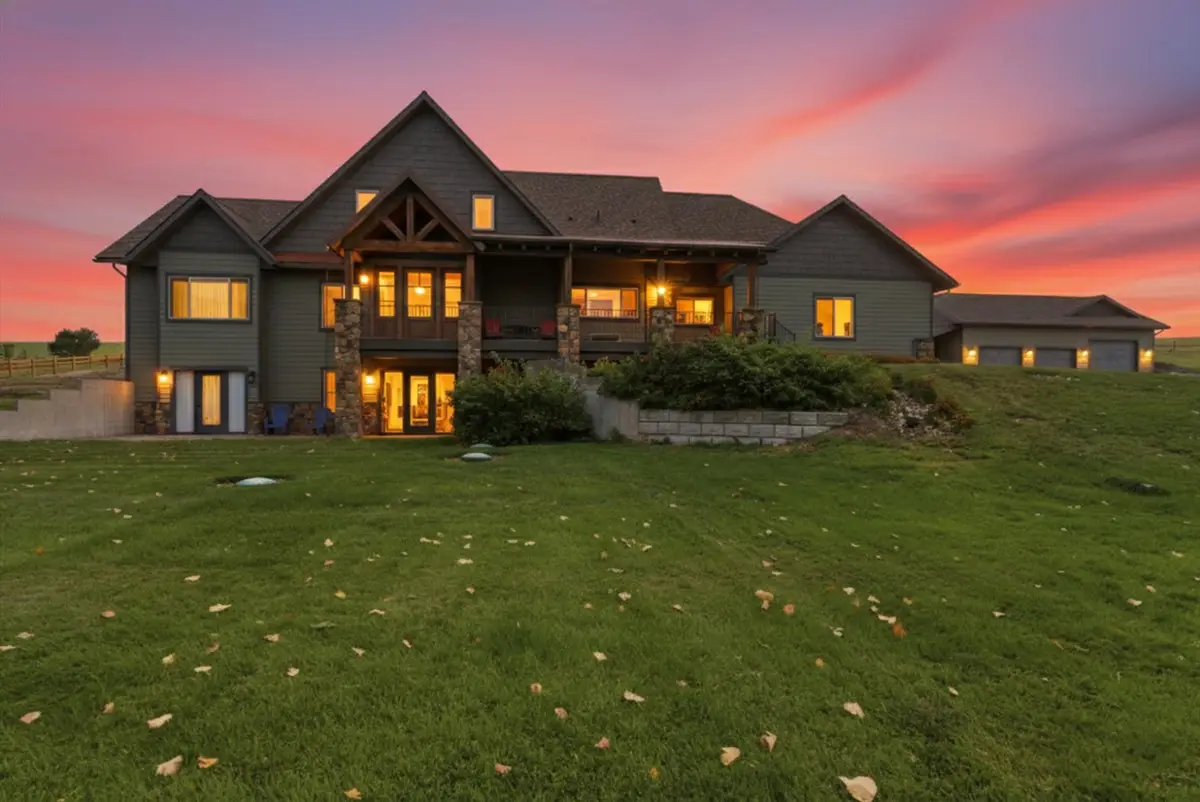 2074 Desperado Trail, Corvallis, MT 59828 - Image #1