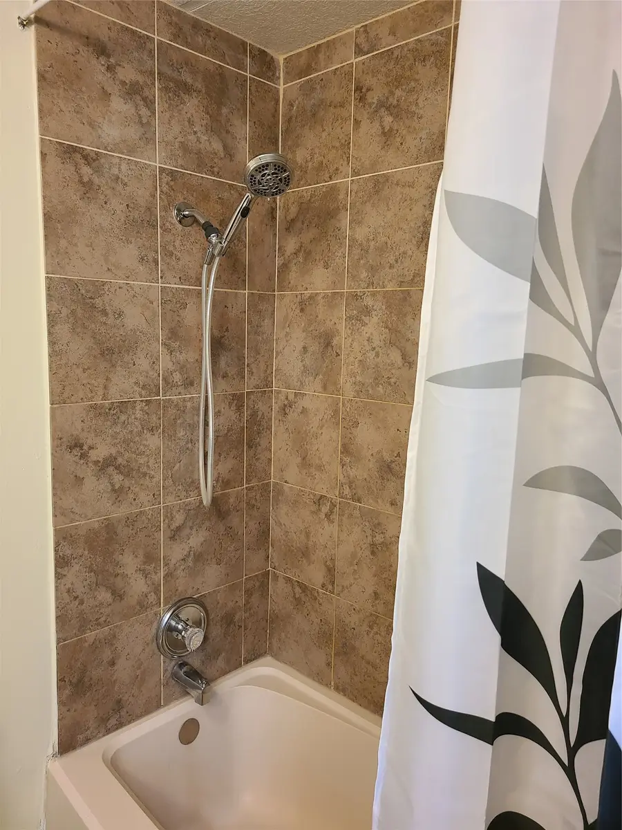 215 E Missoula Avenue, Darby, MT 59829 - #3