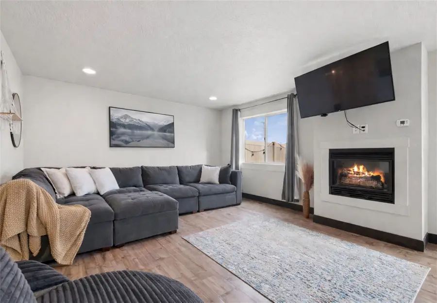 821 Lake Francis Drive, Kalispell, MT 59901 - Image #2